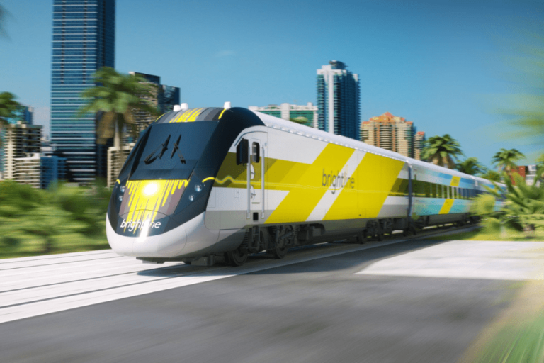 Tren de alta velocidad conecta el sur de Florida y Orlando